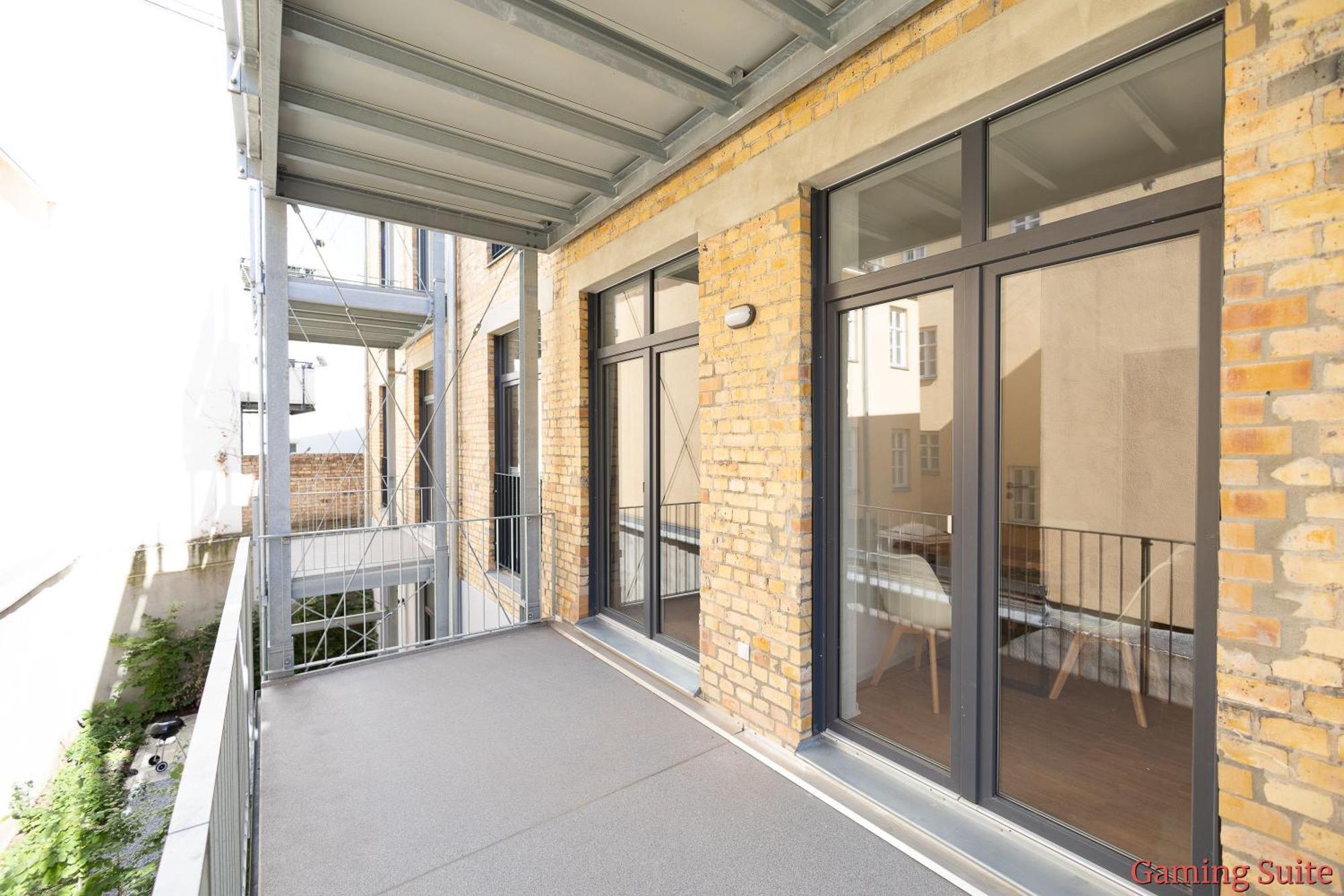 Ko-Living - Beatles Und Banksy Suites & Studios Am Eselsbrunnen - Altstadt - Kueche Halle  外观 照片